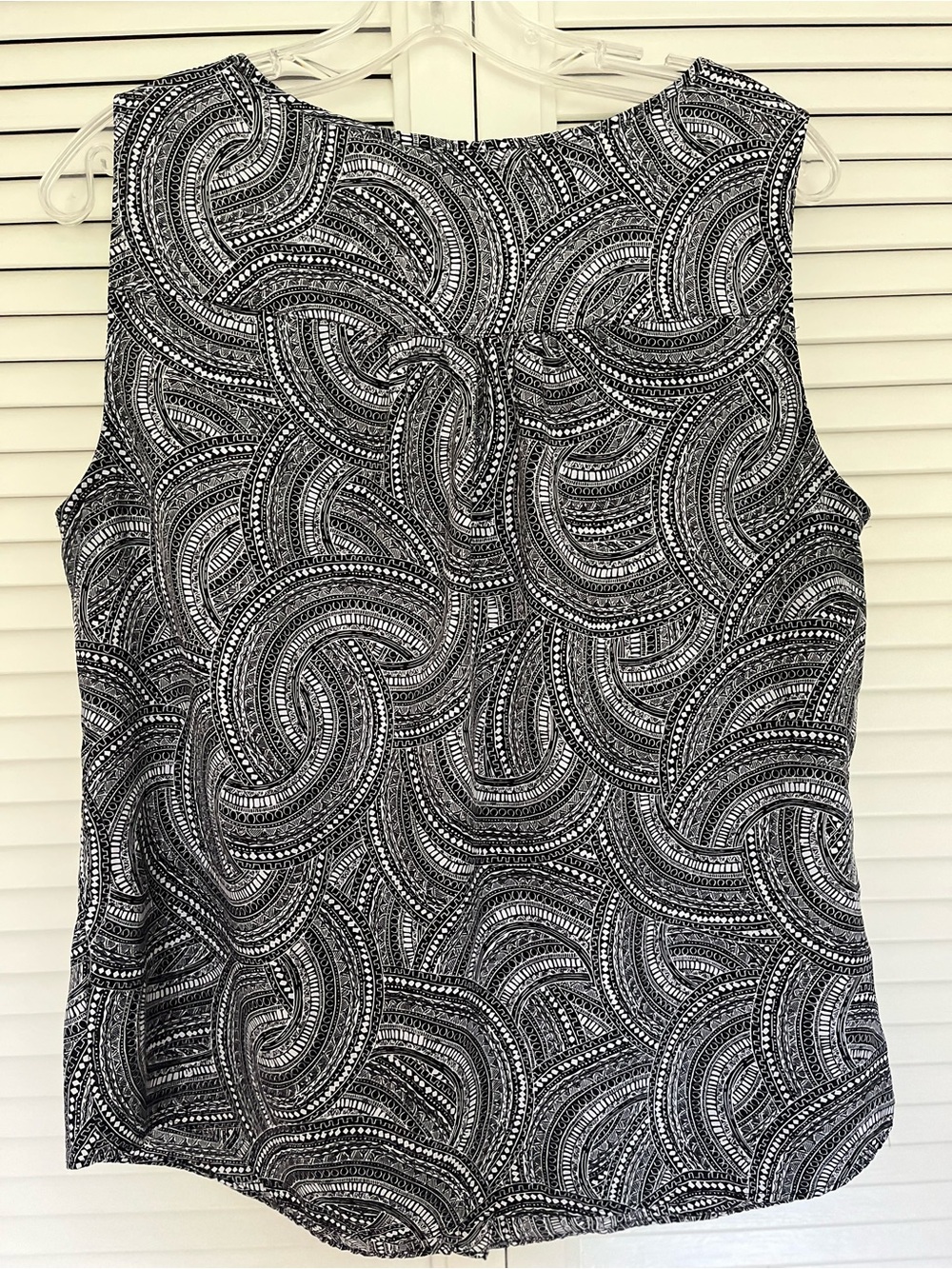 Croft and Barrow sleeveless top